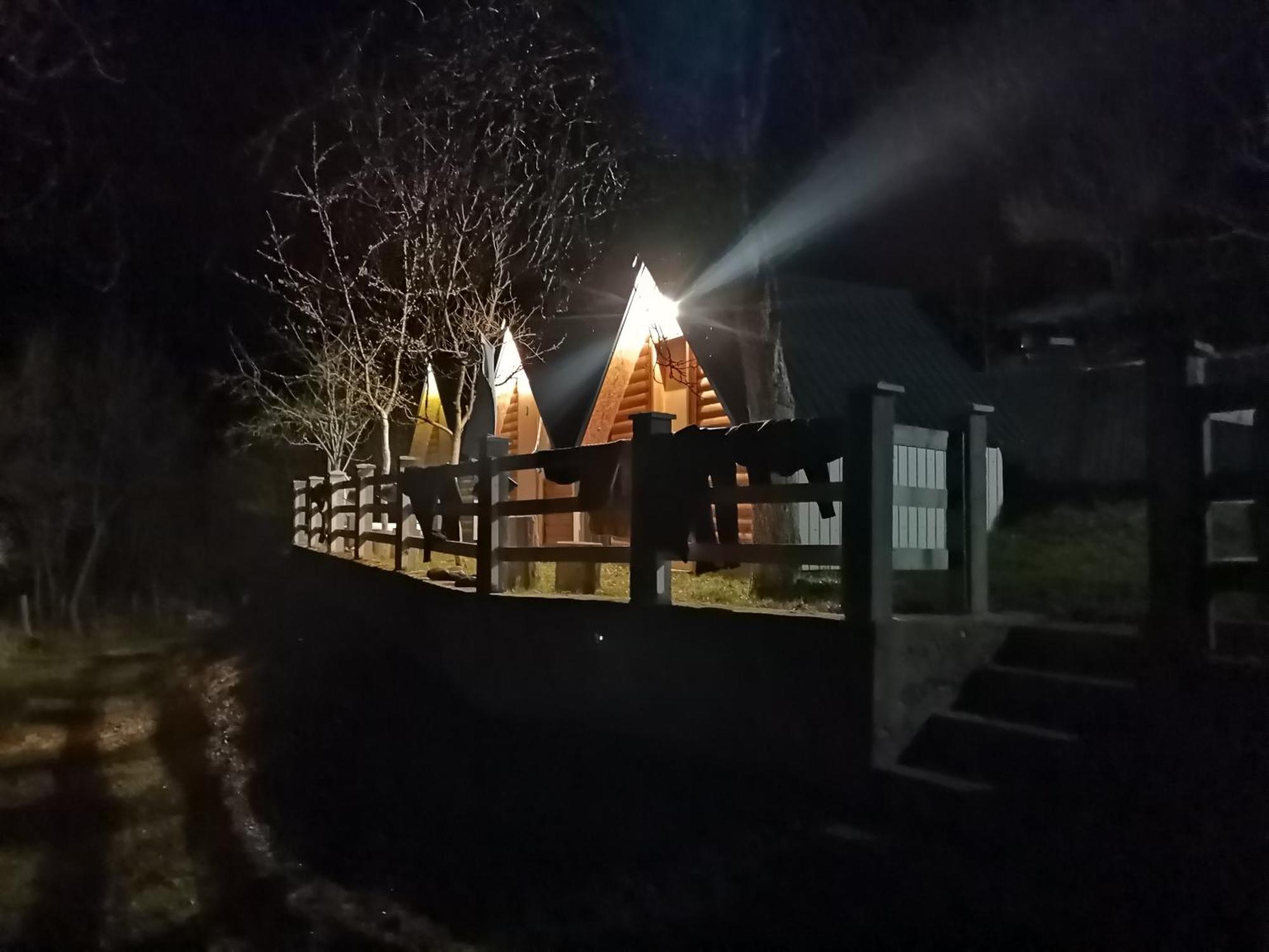 Ethno Cottage Momo Tepca Žabljak Værelse billede